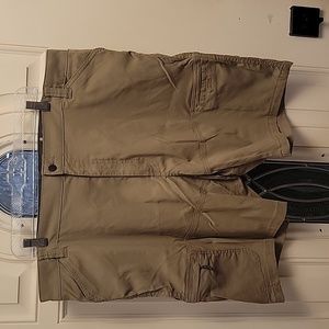 Wrangler All Terrain Gear Shorts W42 Side pocket Tan